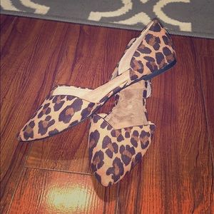 Leopard flats